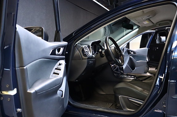 Mazda 3 8 of 24