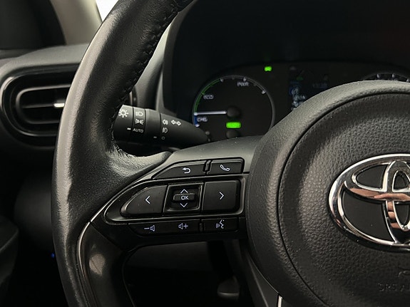 Toyota Yaris 14 of 29