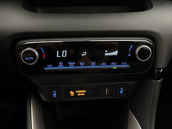Toyota Yaris 20 of 29