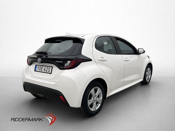 Toyota Yaris 5 of 29