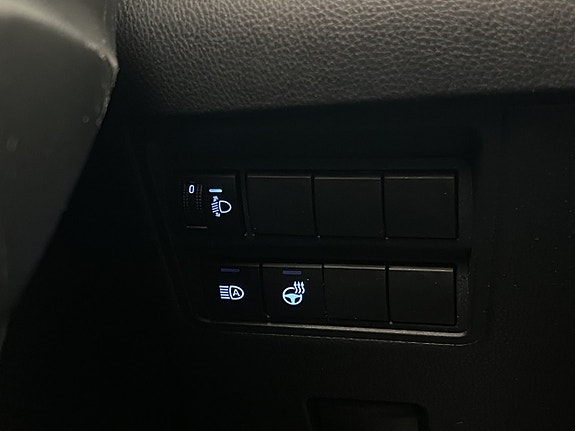 Toyota Yaris 12 of 29