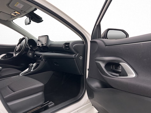 Toyota Yaris 23 of 29