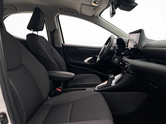 Toyota Yaris 22 of 29