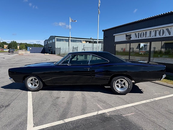 Dodge Coronet 8 of 17