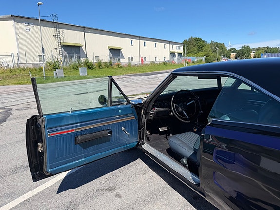 Dodge Coronet 9 of 17