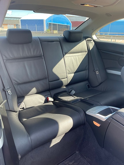 BMW 320d 8 of 9