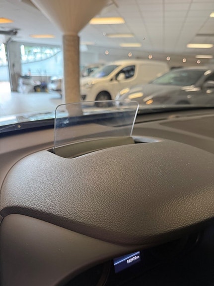 Hyundai Kona 10 of 12