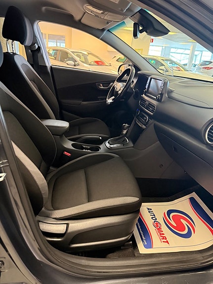 Hyundai Kona 5 of 5