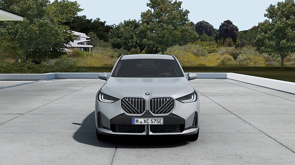 BMW X3 2 of 5