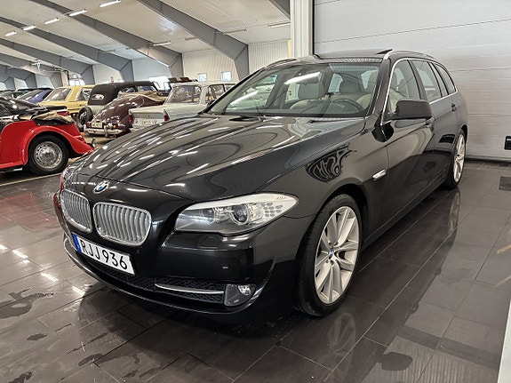 BMW 523i 5 of 5