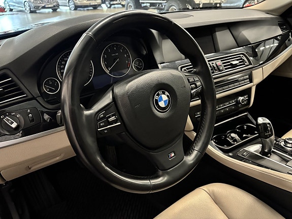 BMW 523i 6 of 10
