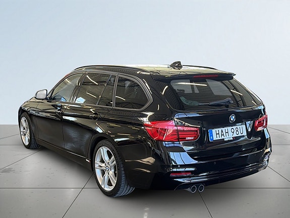 BMW 320d 5 of 5