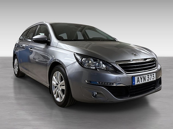 Peugeot 308 SW 3 of 5