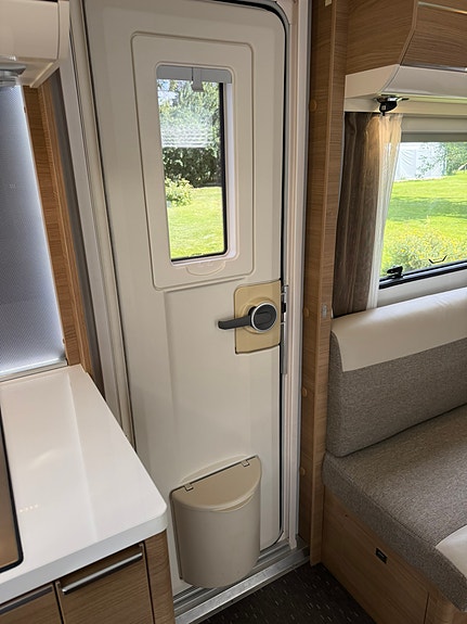Adria ADORA 613PK 15 of 24
