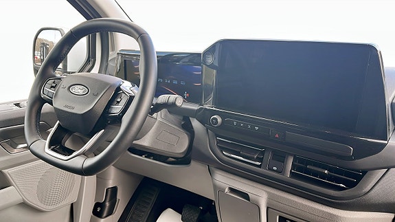 Ford Custom Tourneo 5 of 9