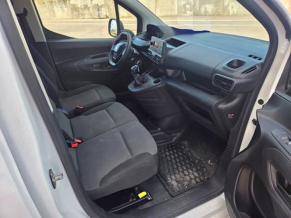 Peugeot Partner 13 of 24