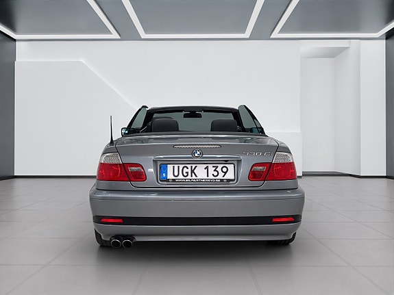 BMW 330Ci 6 of 15