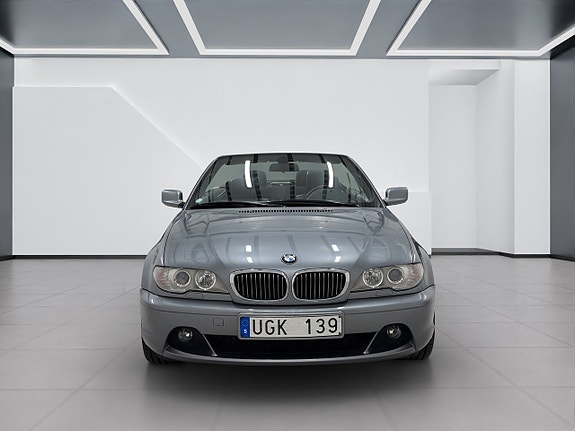 BMW 330Ci 3 of 5