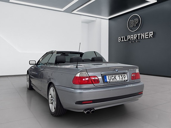 BMW 330Ci 7 of 15