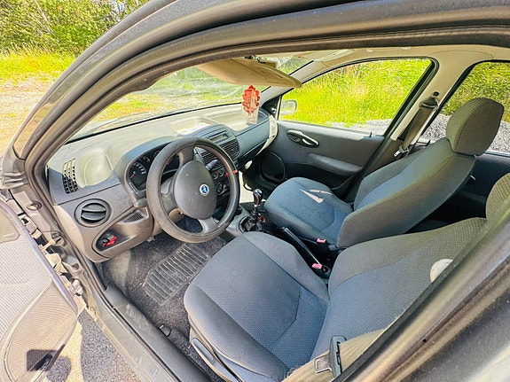 Fiat Punto 8 of 10