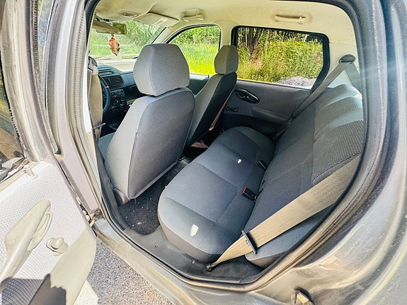 Fiat Punto 9 of 10