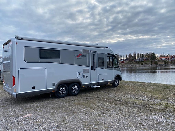 Carthago Chic E-Line i 51 QB Liner 2 of 5