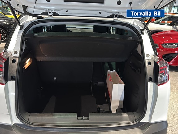 Opel Crossland X 15 of 16
