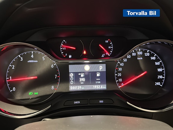 Opel Crossland X 11 of 16