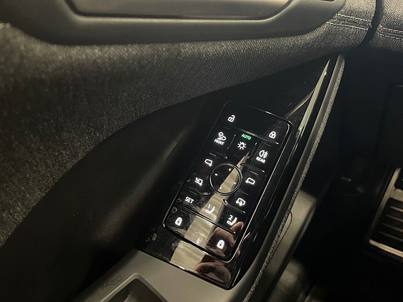 Audi Q6 e-tron 23 of 26