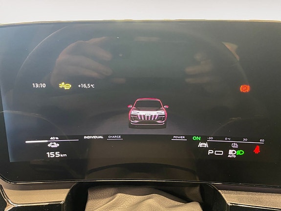 Audi Q6 e-tron 13 of 26
