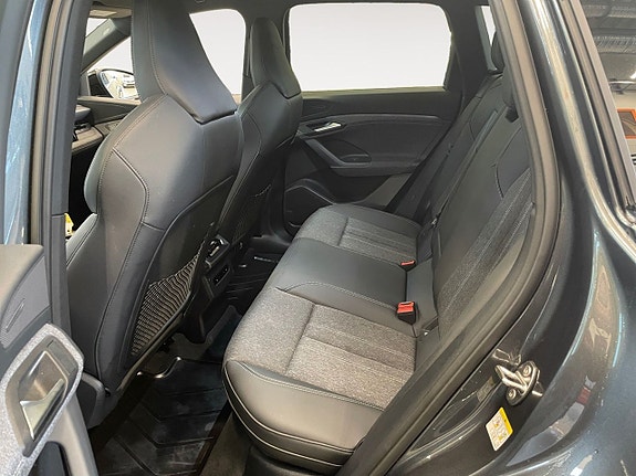 Audi Q6 e-tron 15 of 26