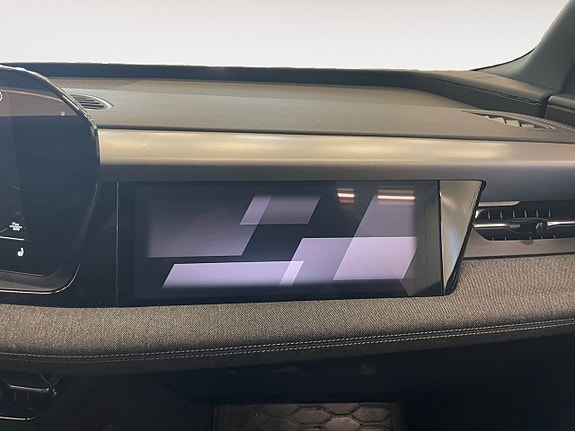 Audi Q6 e-tron 20 of 26