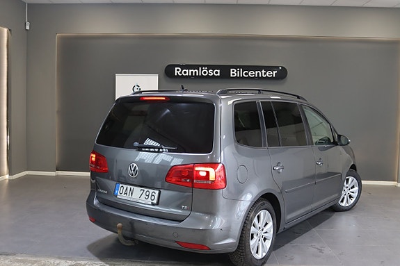 Volkswagen Touran 5 of 24