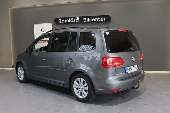 Volkswagen Touran 7 of 24