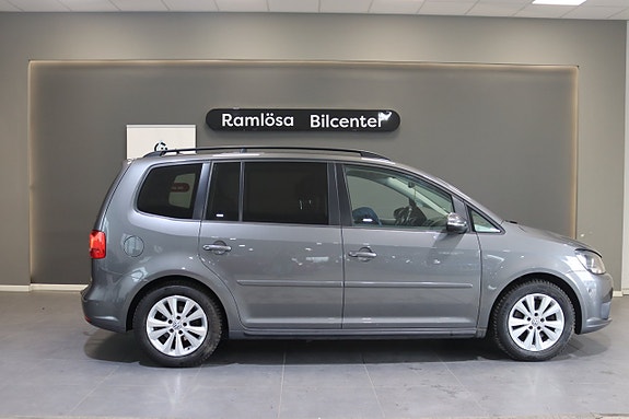 Volkswagen Touran 4 of 24