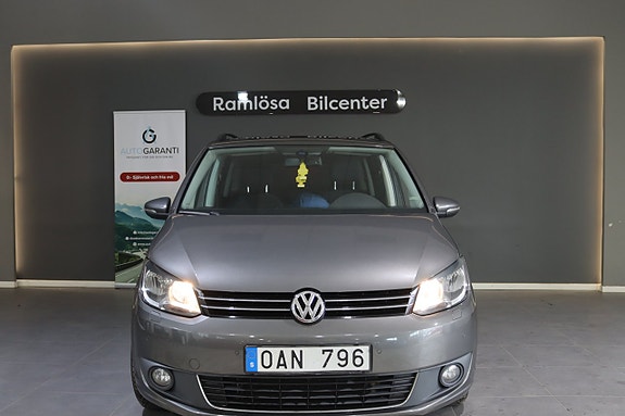 Volkswagen Touran 2 of 24