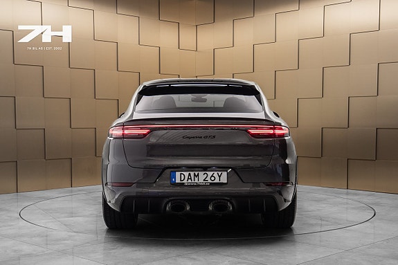 Porsche Cayenne Coupe 4 of 5