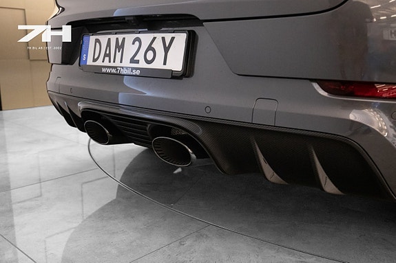 Porsche Cayenne Coupe 22 of 25