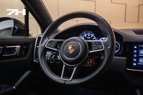 Porsche Cayenne Coupe 10 of 25