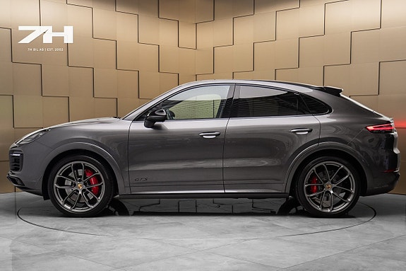 Porsche Cayenne Coupe 2 of 5