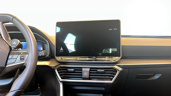 Cupra Leon 9 of 14