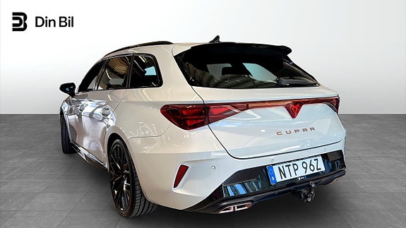 Cupra Leon 3 of 5