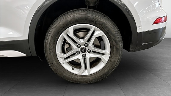 Audi Q5 6 of 18