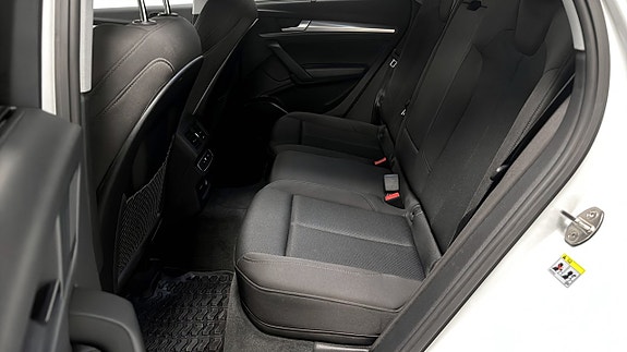 Audi Q5 11 of 18