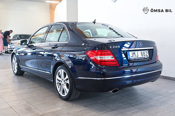 Mercedes-Benz C220 5 of 5