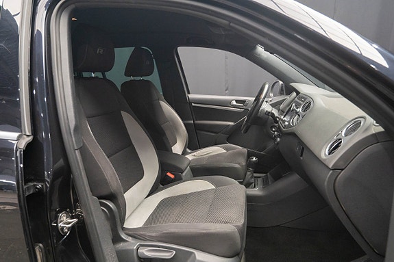 Volkswagen Tiguan 16 of 19