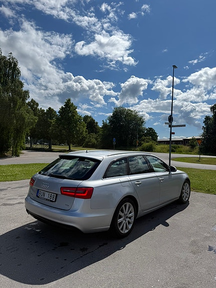 Audi A6 4 of 8