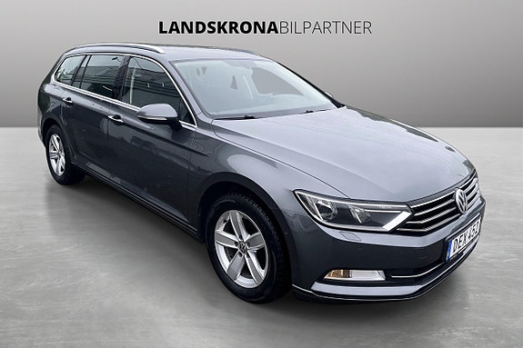 Volkswagen Passat 3 of 5