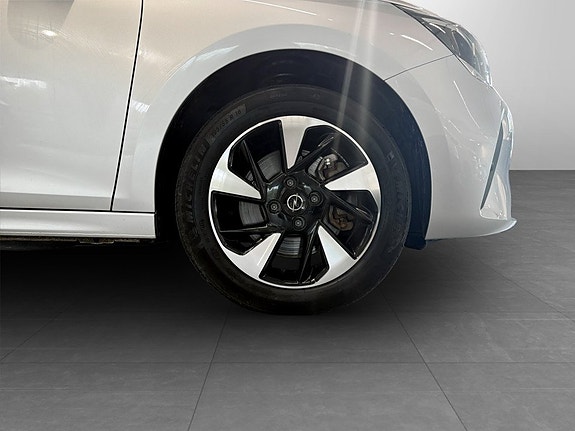 Opel Corsa-e 14 of 15