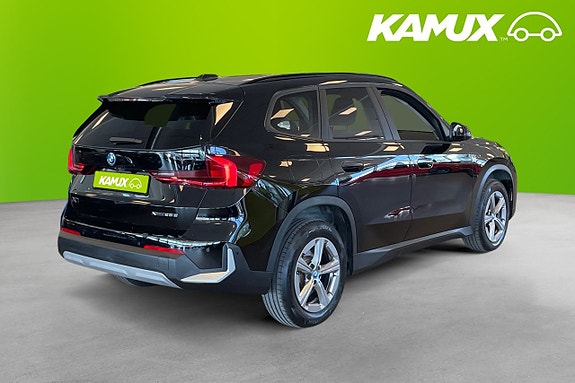 BMW X1 4 of 5